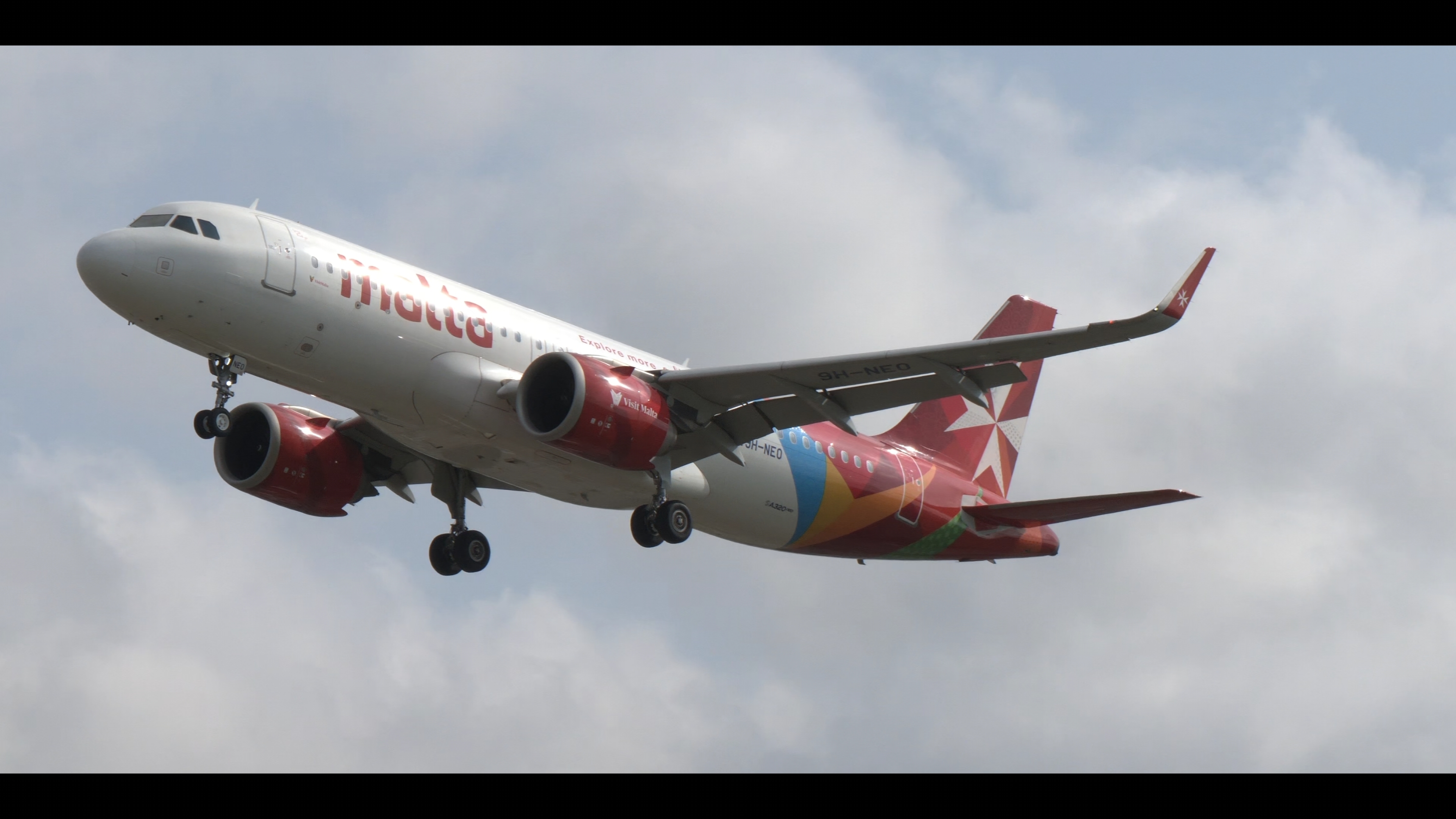 KM Malta Airlines A320neo